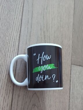 ☕️  Friends TV Show Joey "How You Doin?" Heat Change Mug ☕️